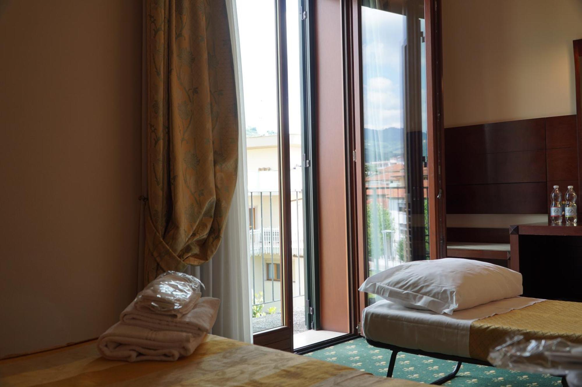 Hotel President Монтекатини-Терме Экстерьер фото
